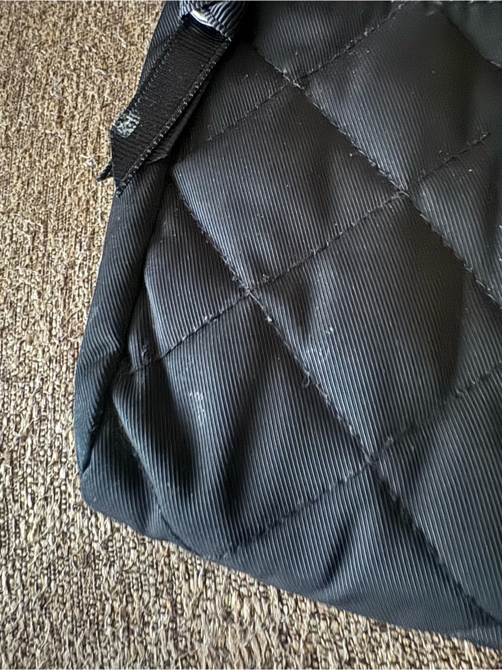 Vera Bradley Black Quilted Zip Pouch Crossbody - Picture 10 of 10